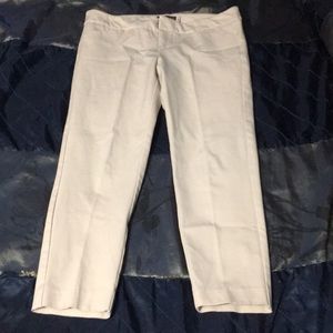 Crosby Kakhi Capri pants